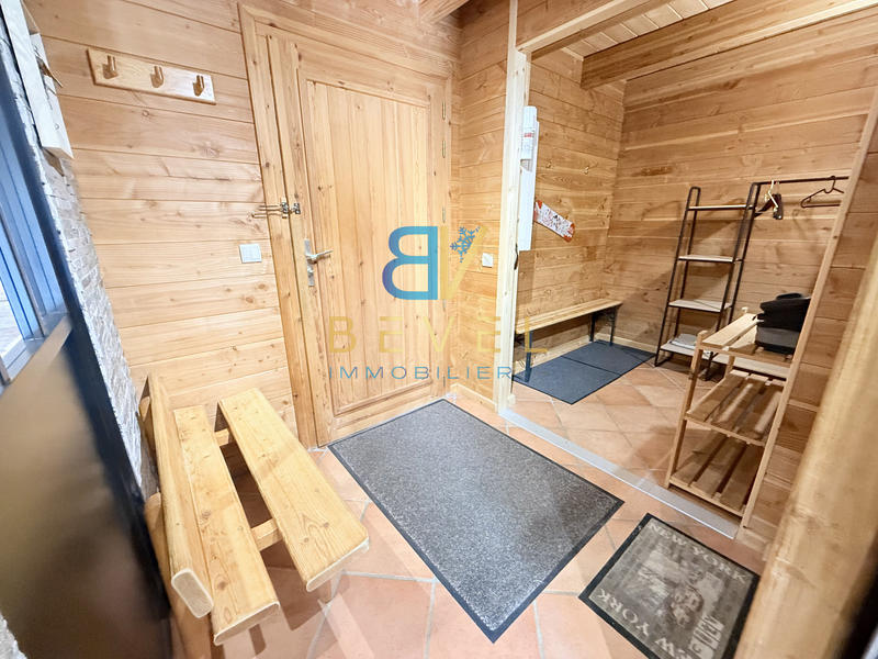 Châlet - 182 m² - 7 pièces