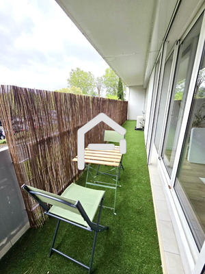 Appartement - 84 m² - 4 pièces