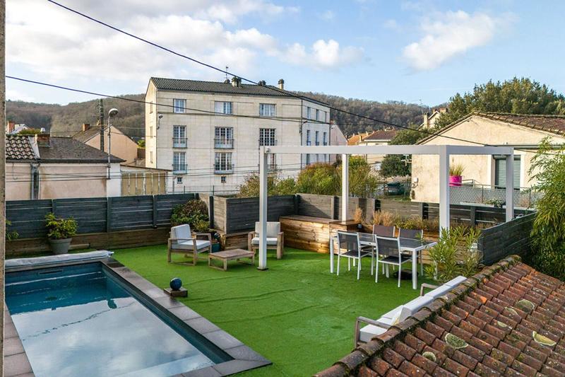 Maison - 163 m² - 6 pièces