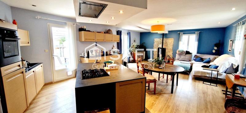 Maison - 136 m² - 6 pièces