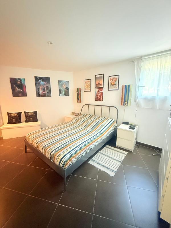 Appartement - 91 m² - 2 pièces