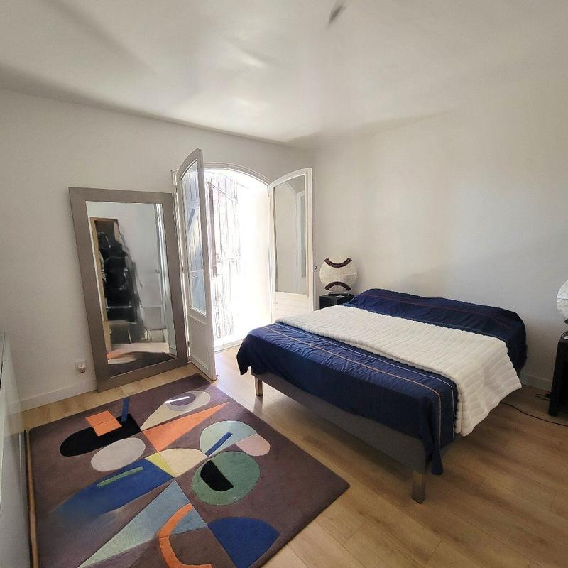 Maison - 180 m² - 6 pièces