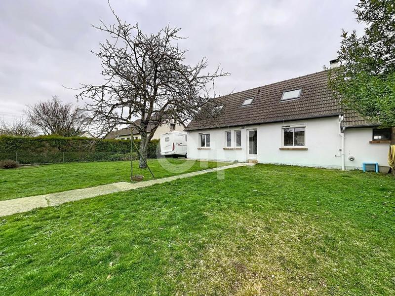 Maison - 88 m² - 5 pièces