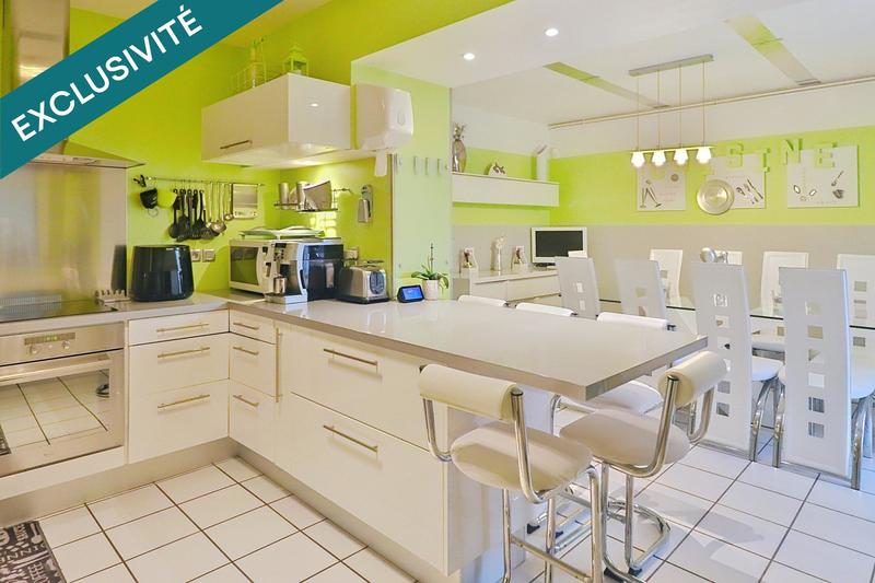 Maison - 193 m² - 7 pièces