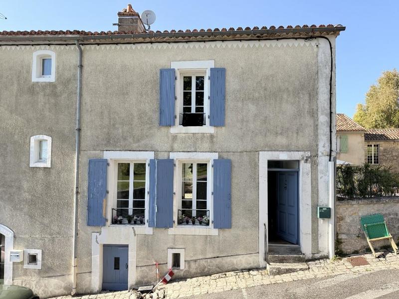 Maison en pierre - 110 m² - 4 pièces