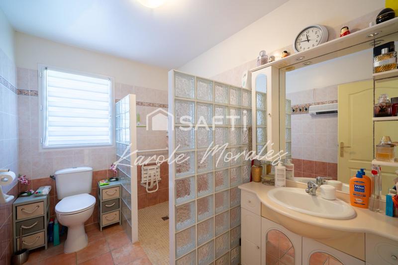 Maison - 104 m² - 4 pièces