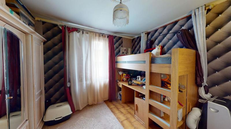 Maison - 101 m² - 6 pièces