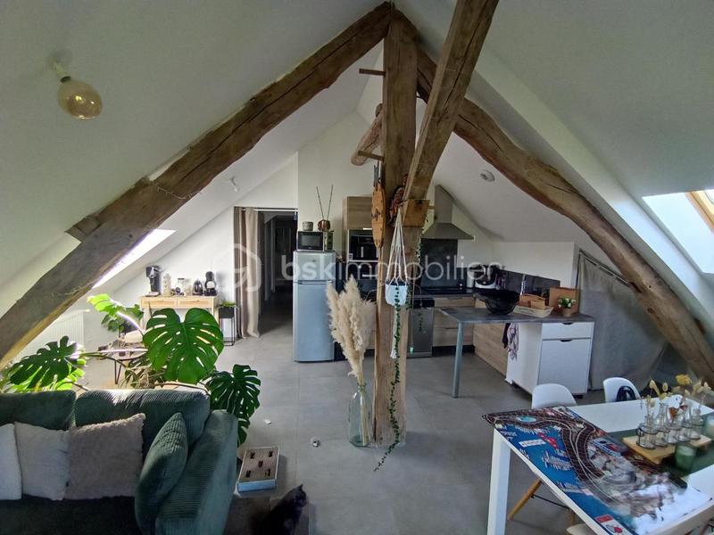 Appartement - 83 m² - 3 pièces