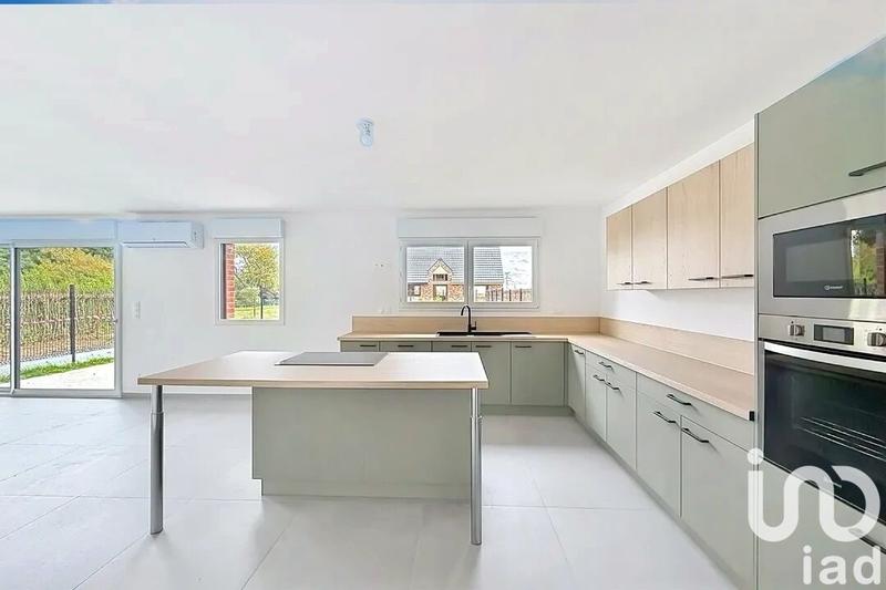 Maison - 137 m² - 6 pièces