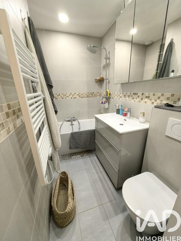 Maison de ville - 71 m² - 4 pièces