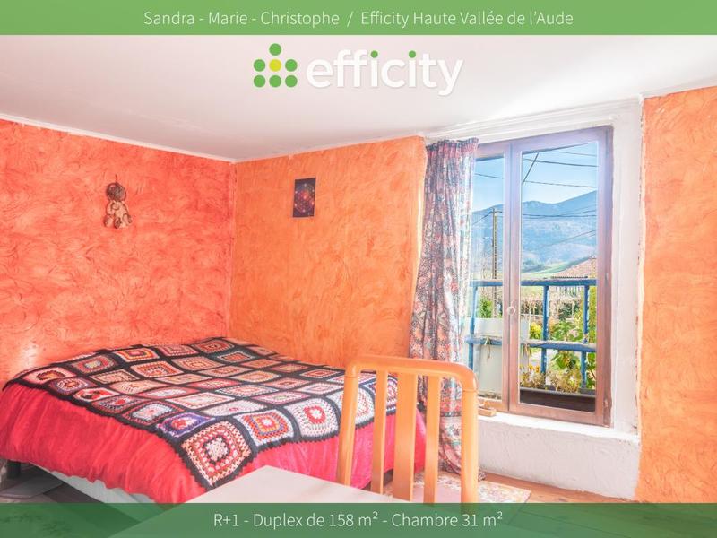 Maison de village - 232 m² - 8 pièces