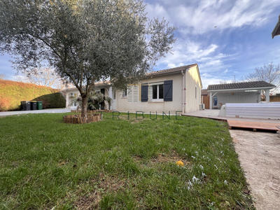 Maison - 96 m² - 4 pièces