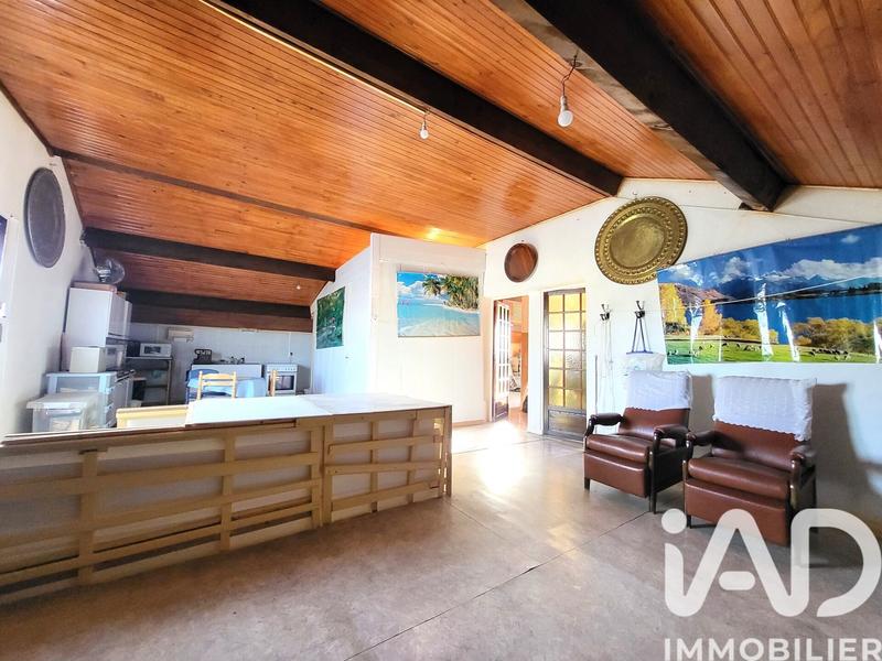 Maison - 180 m² - 5 pièces