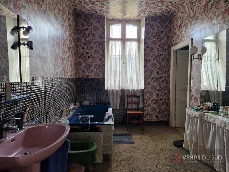 Maison bourgeoise - 290 m² - 12 pièces