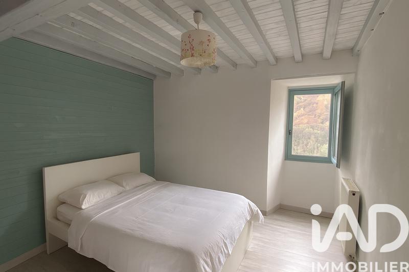 Maison - 159 m² - 5 pièces