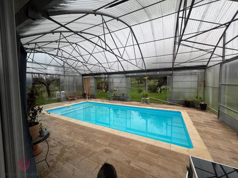 Maison - 172 m² - 6 pièces