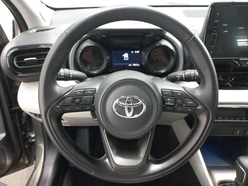 Toyota Yaris Hybride My22 116h Iconic