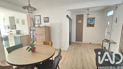 Maison - 104 m² - 3 pièces