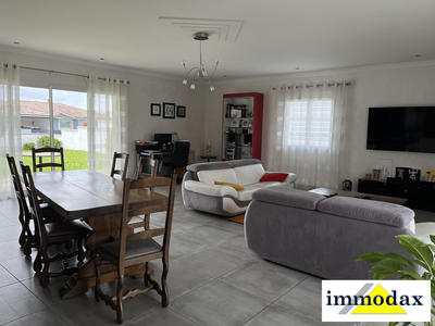 Maison contemporaine - 143 m² - 4 pièces