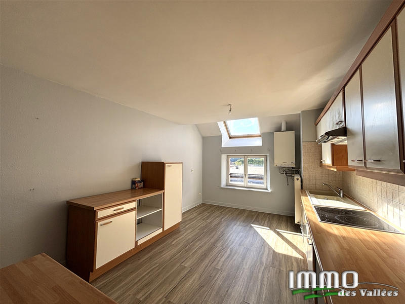 Appartement - 85 m² - 4 pièces