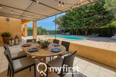 Villa - 178 m² - 6 pièces