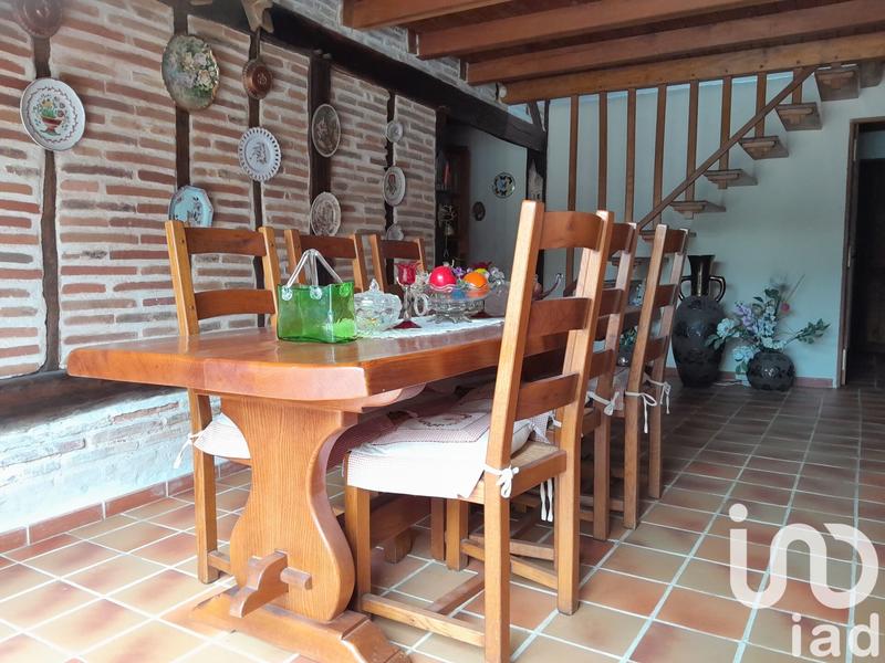 Maison - 190 m² - 8 pièces