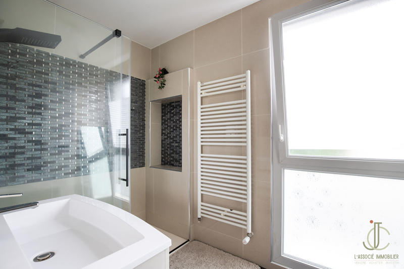 Maison - 112 m² - 6 pièces