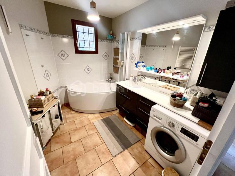 Villa - 100 m² - 4 pièces