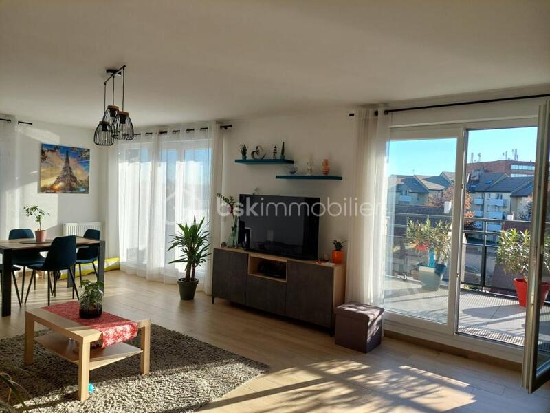 Appartement - 89 m² - 4 pièces