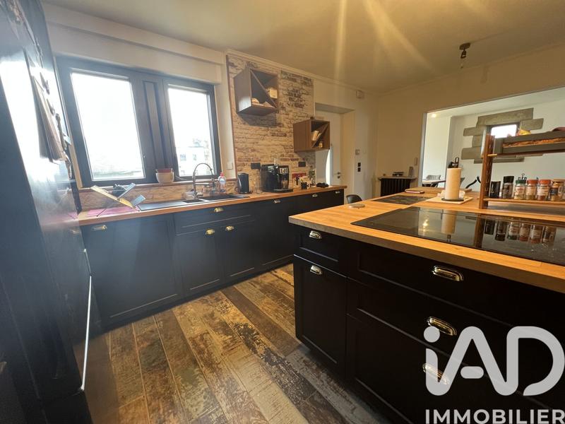 Maison - 174 m² - 5 pièces