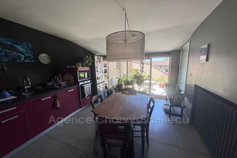 Maison - 170 m² - 6 pièces