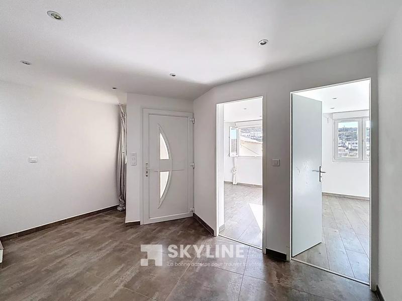 Maison - 94 m² - 4 pièces