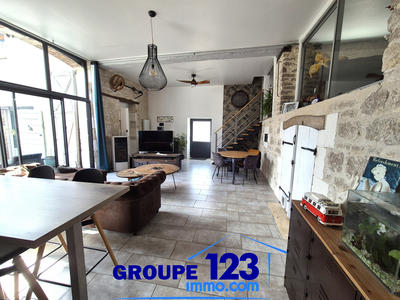 Maison - 155 m² - 4 pièces