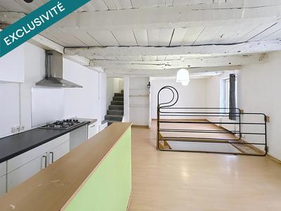 Appartement - 90 m² - 3 pièces