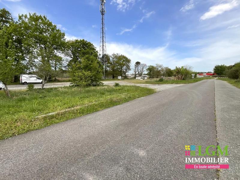 Immeuble - 300 m² - 2 pièces