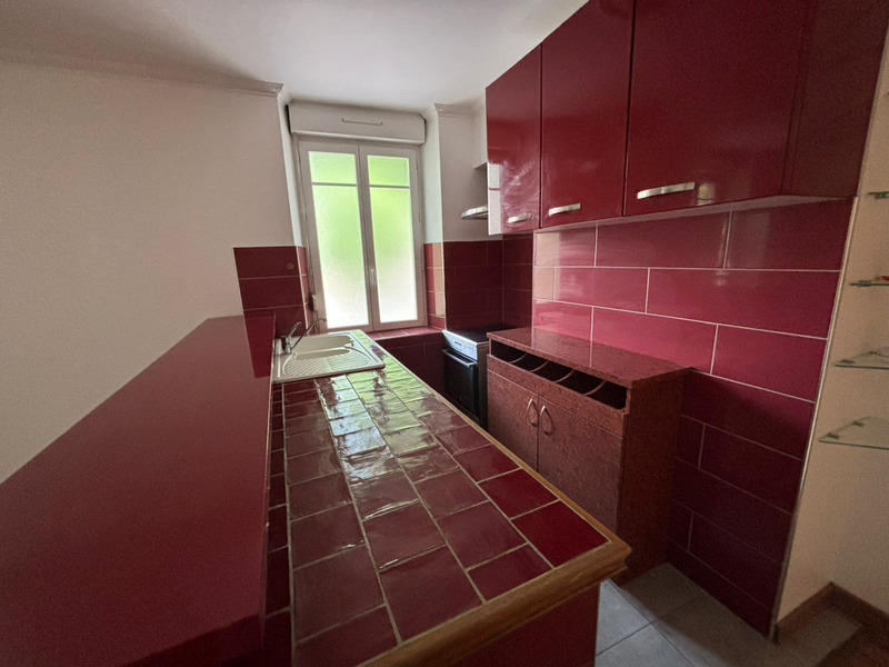 Appartement ancien - 32 m² - 2 pièces