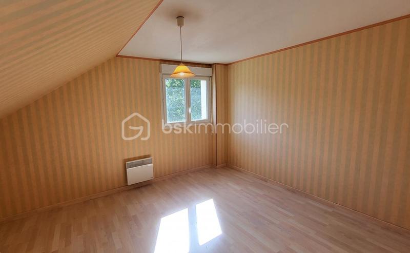 Pavillon - 210 m² - 8 pièces