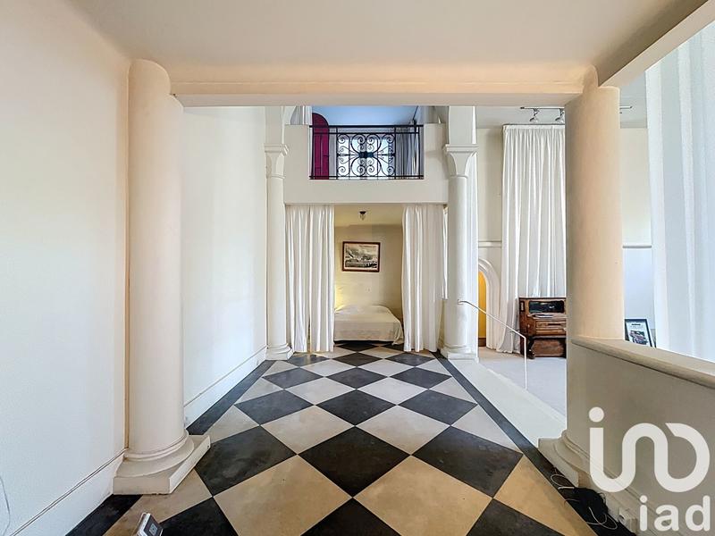 Appartement - 204 m² - 6 pièces