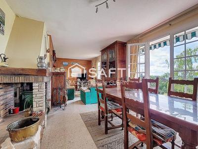 Maison - 82 m² - 4 pièces