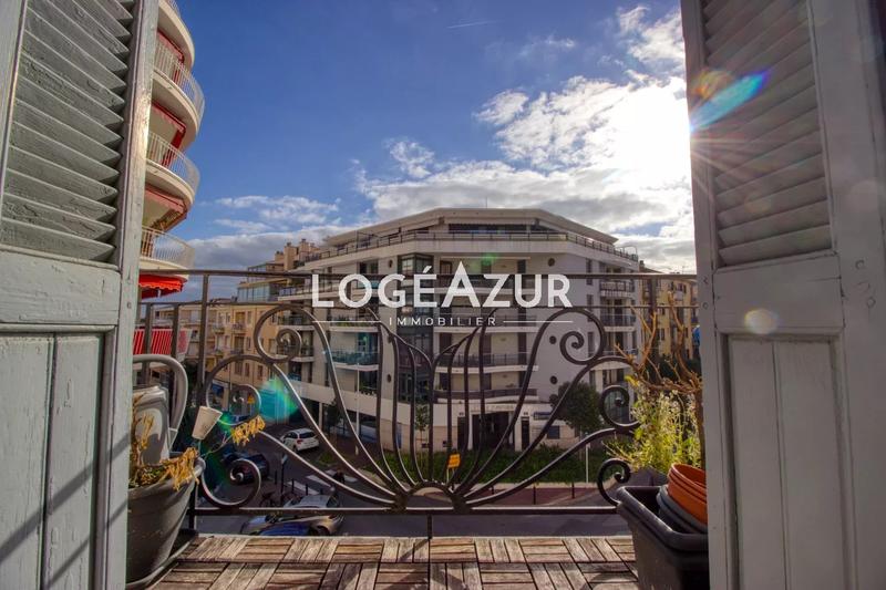 Appartement - 100 m² - 4 pièces