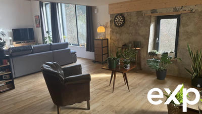 Maison - 187 m² - 4 pièces