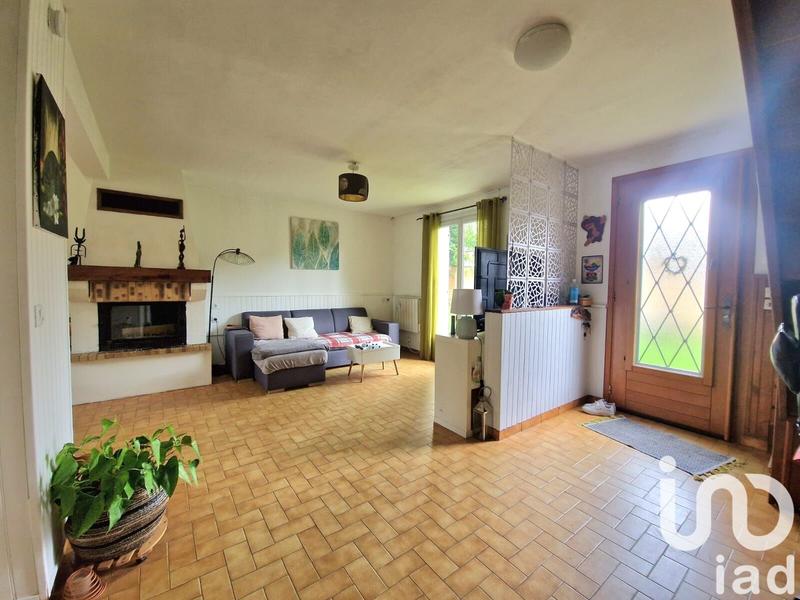 Maison - 93 m² - 5 pièces