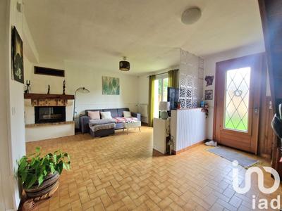 Maison - 93 m² - 5 pièces