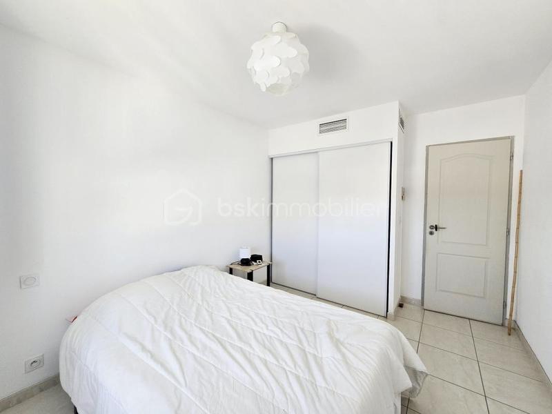 Maison - 99 m² - 5 pièces