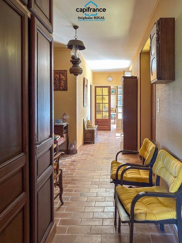 Propriété - 140 m² - 5 pièces