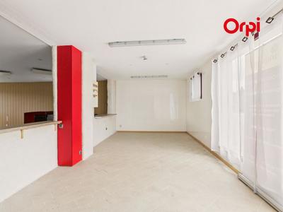 Local commercial - 135 m²