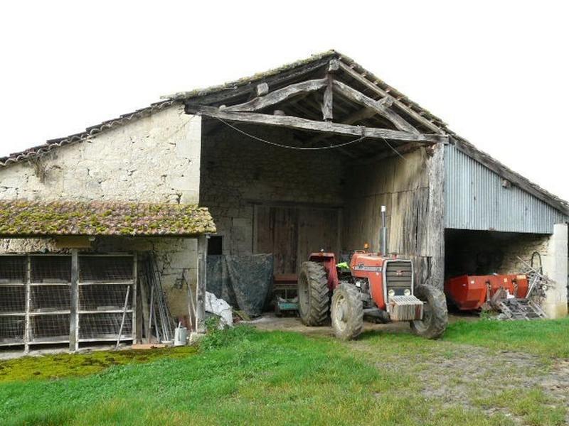 Corps de ferme - 150 m² - 4 pièces