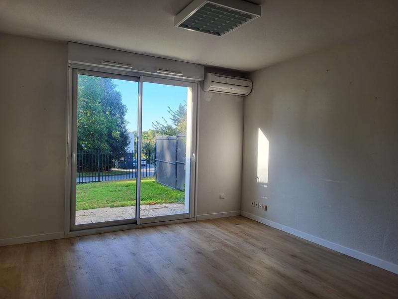 Bureau - 46 m² - 3 pièces