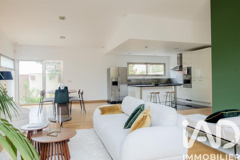 Maison - 190 m² - 7 pièces