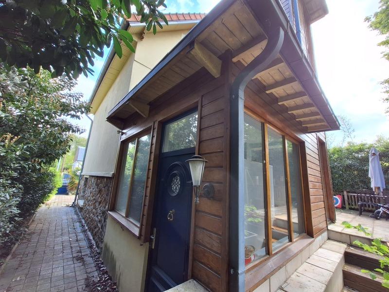 Maison - 150 m² - 5 pièces